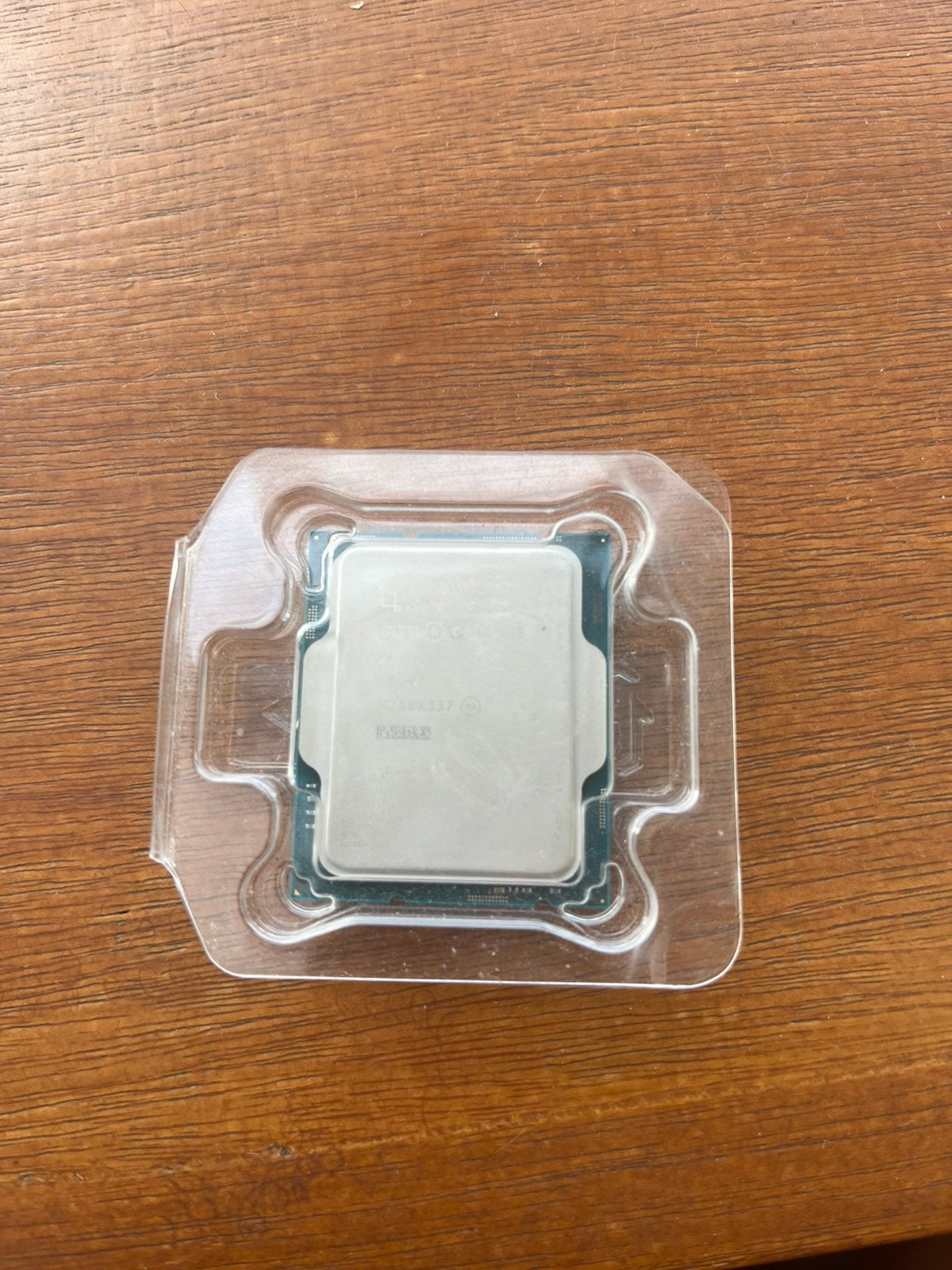 I5 12600k NEUVE NÉGOCIABLE, Informatique & Logiciels, Enlèvement, Neuf, 10-core, 3 à 4 Ghz