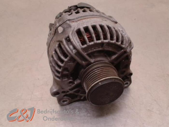 Dynamo d'un Volkswagen Caddy, Volkswagen, -, 3 mois de garantie, Utilisé