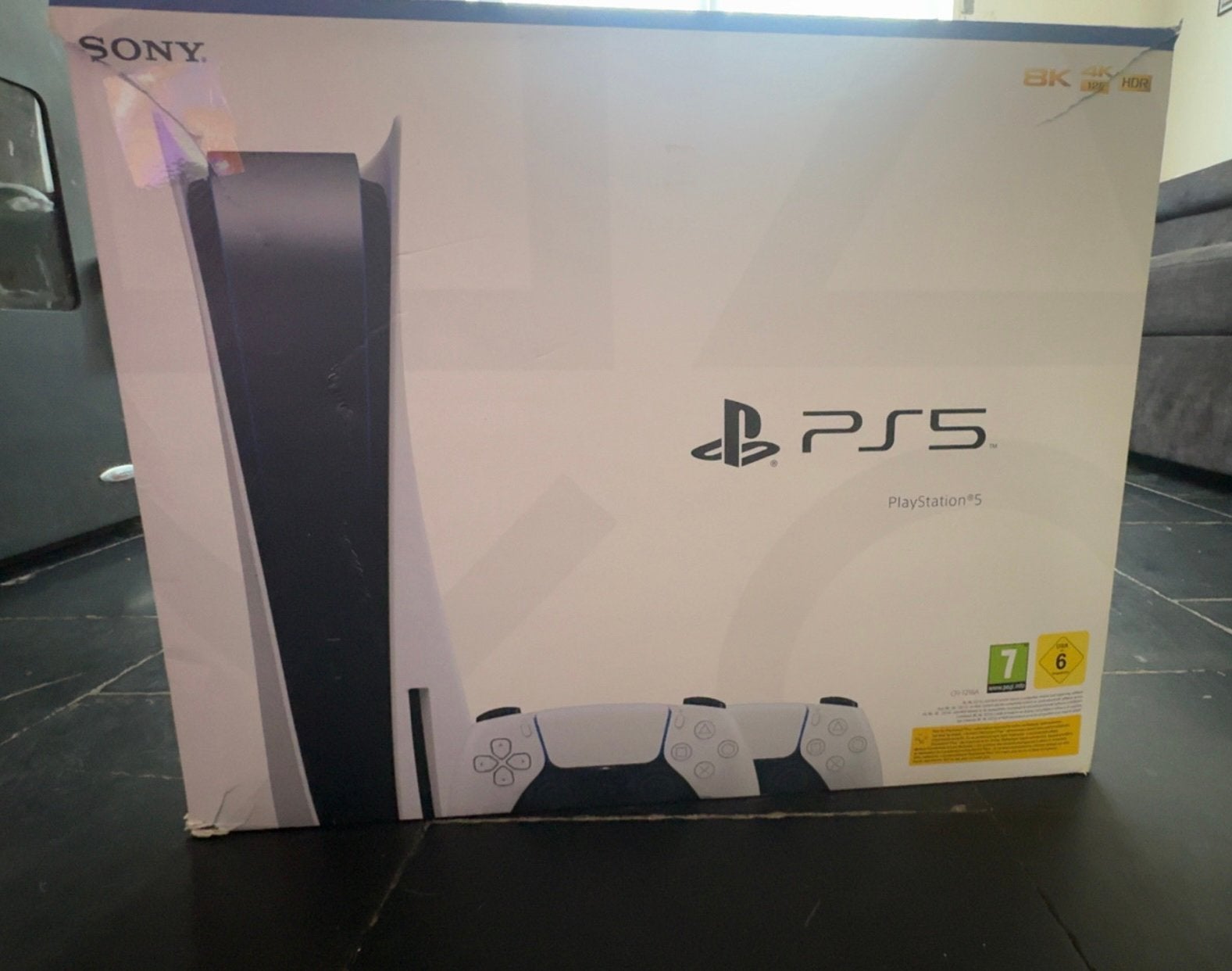 Ps5 version disque + 2 manettes, Consoles de jeu & Jeux vidéo, Consoles de jeu | Sony PlayStation 5, Enlèvement, Comme neuf