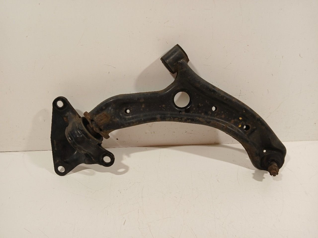 Draagarm rechts voor Honda Jazz, Onderdelen@venauto.nl, Gebruikt, Ettenseweg 76, 4706 PB Roosendaal, The Netherlands, Herkomst onderdeel bekend