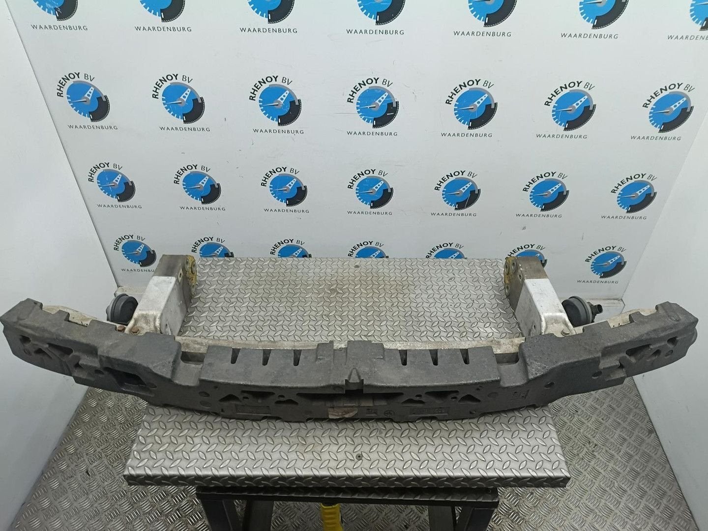 BMW 5 SERIES F11 523I  VOORBUMPER BALK 51117200705, 51117903, Auto-onderdelen, Gebruikt, Voor, Ophalen of Verzenden, Bumper