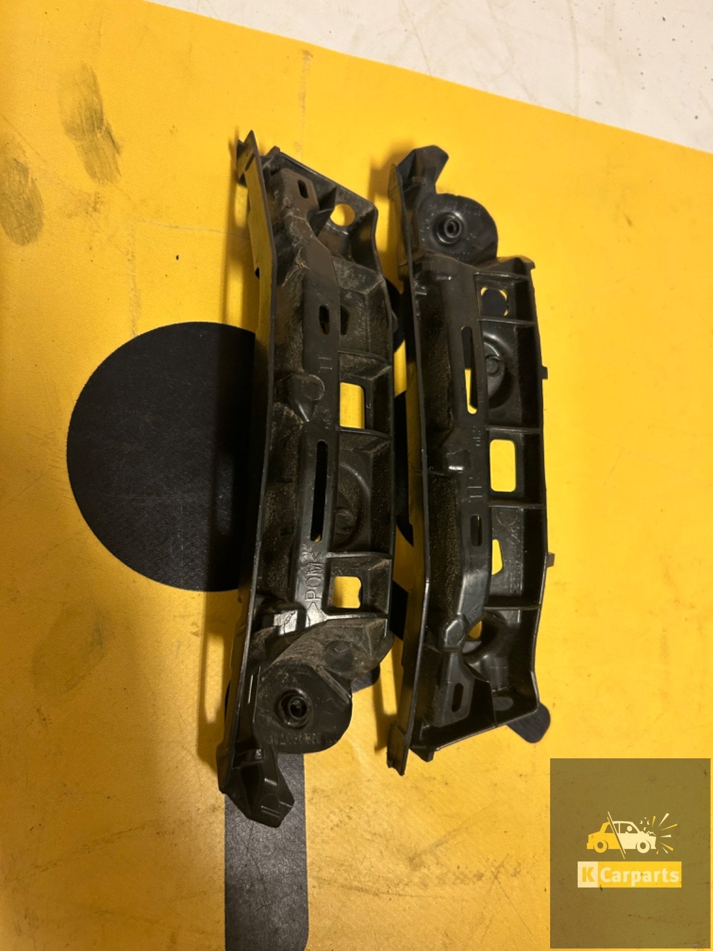 Support de pare-chocs Toyota Aygo gauche et droit 52536-0H04, Info@fabrikant.eu, Fabrikant BV, Pare-chocs, Fabrikantstraat 1
1000 AA  Amsterdam, NL