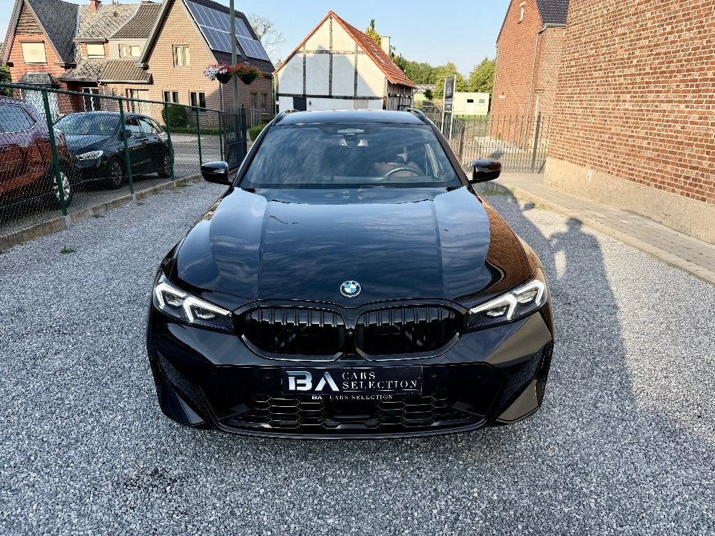 BMW 330 e Touring xDrive M | Adaptive cc | 360 | H&K | 19", Auto's, BMW, Automaat, Euro 6, 4 cilinders, Parkeerassistent