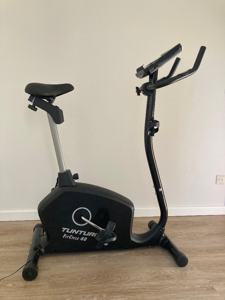 Tunturi Fitcycle 40 hometrainer met hartslagmeting, Sport en Fitness, Fitnessapparatuur, Gebruikt, Hometrainer, Ophalen