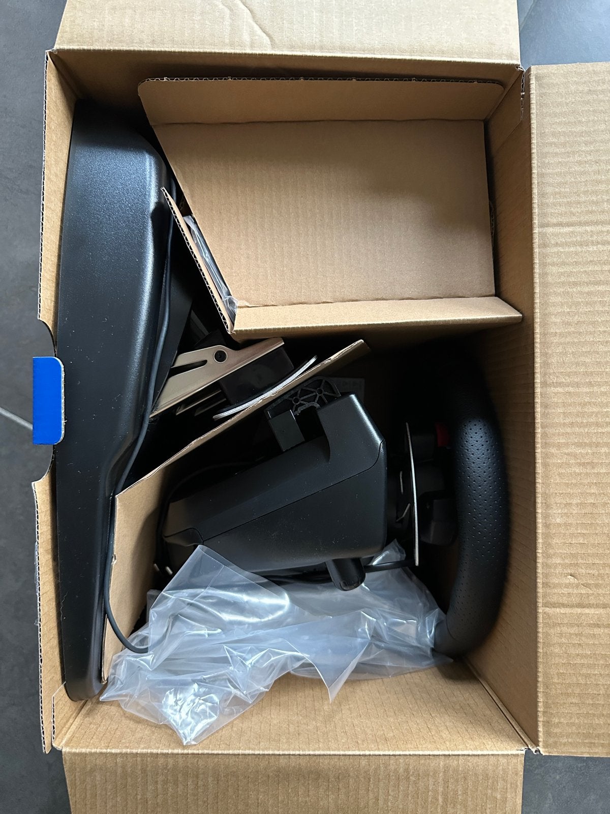 Logitech game stuur voor Ps4 en Ps5, Ophalen