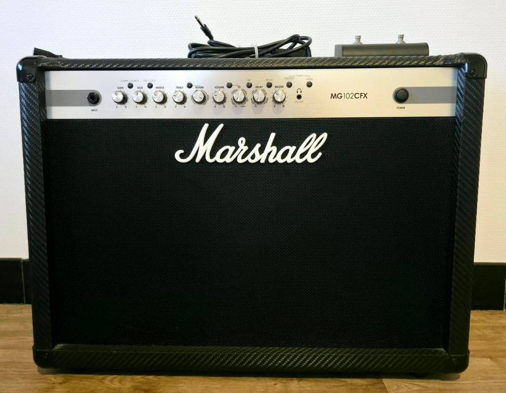 Combo avec pédale Marshall MG102CFX 100 W, Musique & Instruments, Enlèvement