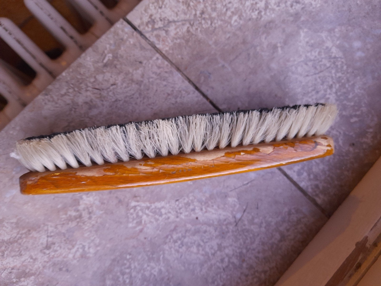 brosse, Enlèvement