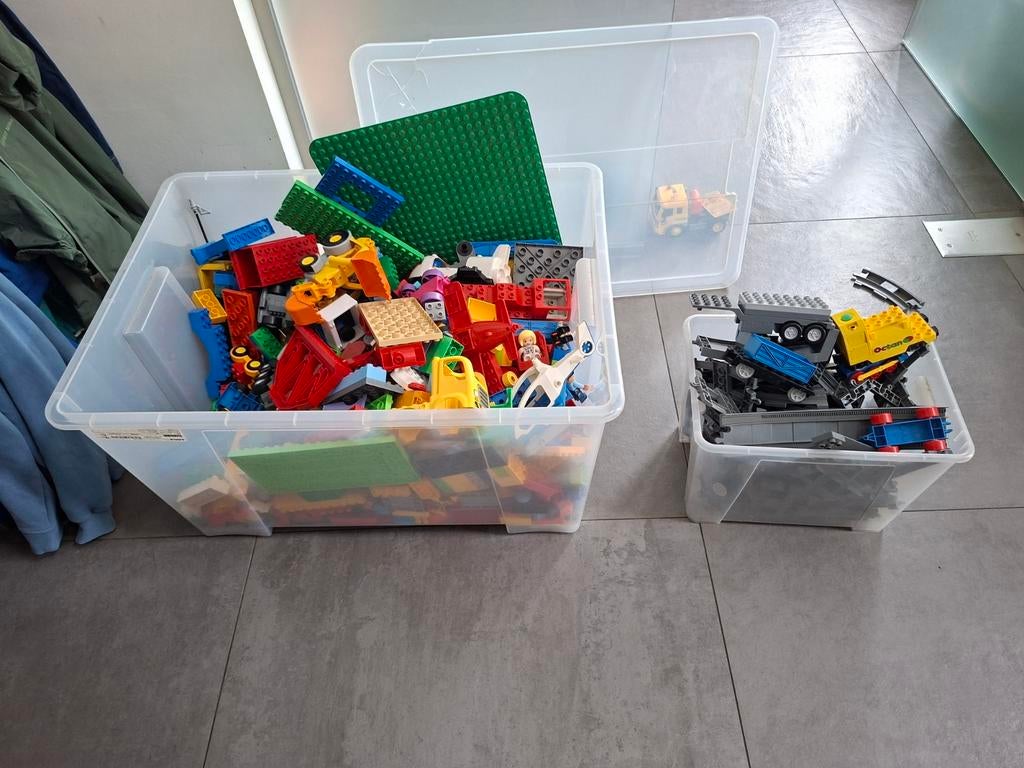 Grand terrain en duplex (y compris les voies ferrées et les, Enfants & Bébés, Jouets | Blocs de construction, Enlèvement