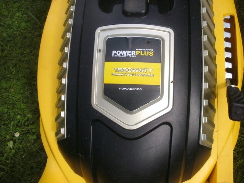 GRASMACHINE POWER PLUS 1800 WATT, Ophalen, Powerplus