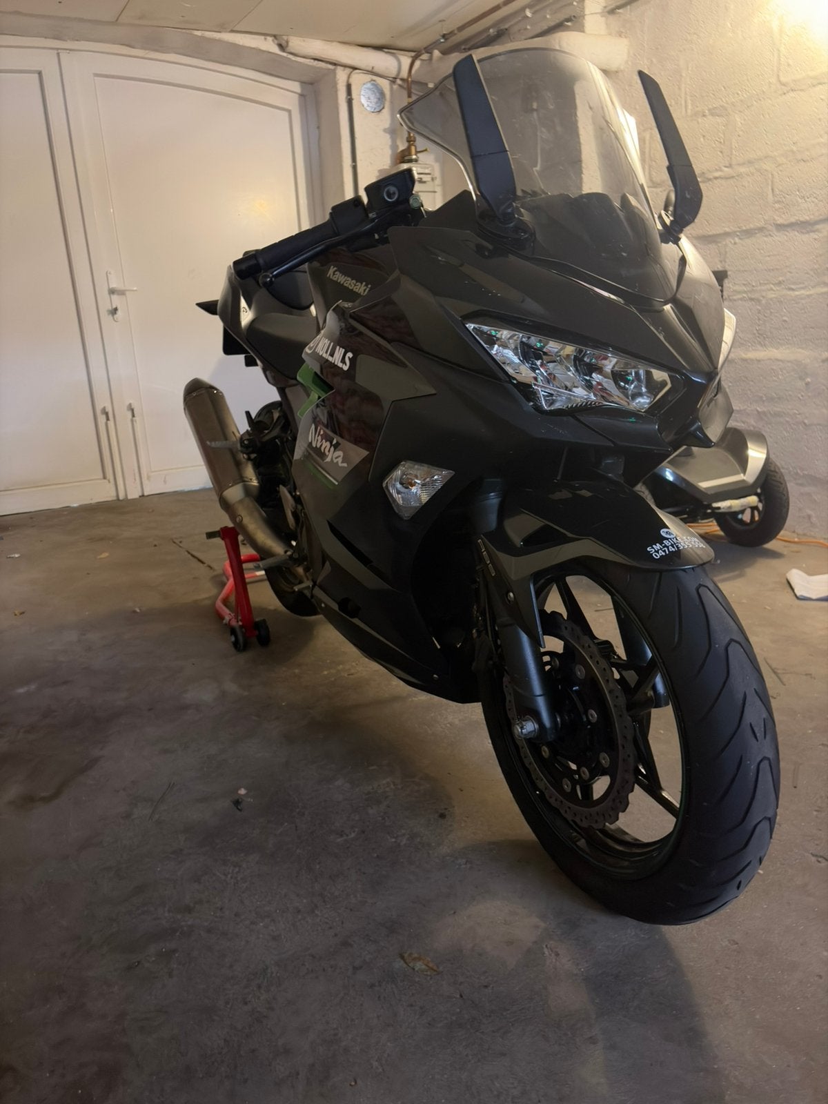 Kawasaki ninja 400 2023, Motoren, 400 cc, 2 cilinders, ABS, Minimaal motorrijbewijs A2