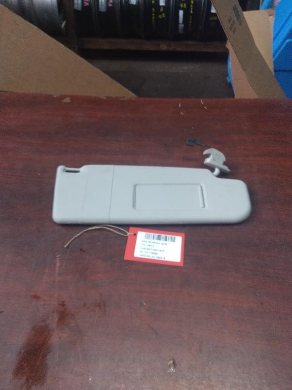 PARE-SOLEIL DROIT Nissan Micra (K12) (01-2003/06-2010), Mevr. I. Hauben, Utilisé, Rue de l'Espoir 34 34
4030  GRIVEGNÉE, BE, Info@Collignon.be