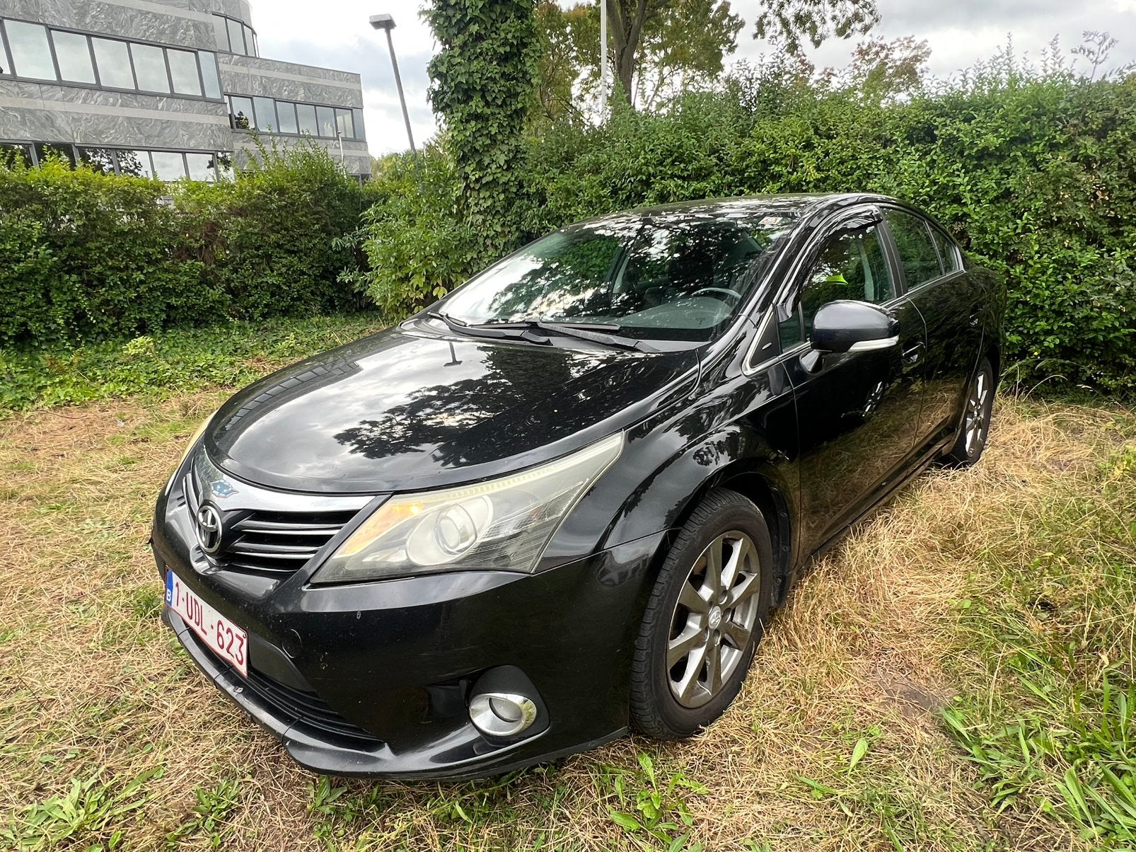 Toyota Avensis 2.0 D - 2012 - 298.640kms, Voorwielaandrijving, Avensis, Zwart, 4 cilinders