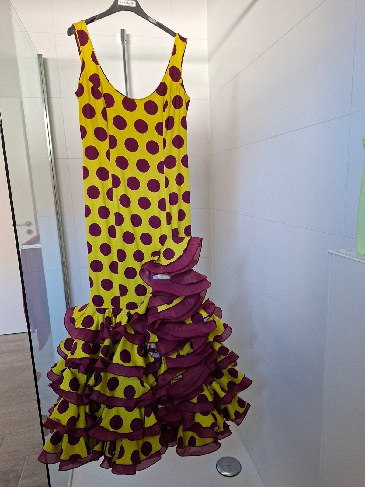 prachtig sevillanaskleed okergeel en bordeaux roze, Sport en Fitness, Ophalen, Zo goed als nieuw, Kleding
