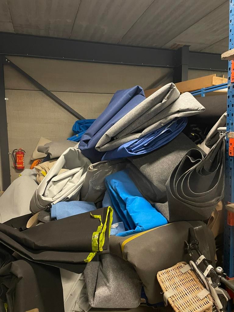 GRATIS AF TE HALEN Liebeekstraat 3 in Roeselare, Huis en Inrichting, Stoffering | Tapijten en Vloerkleden, Ophalen, Gebruikt, Verschillende maten