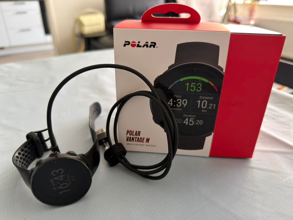 Polar Vantage M, Ophalen, Gebruikt, Zwart, Waterdicht
