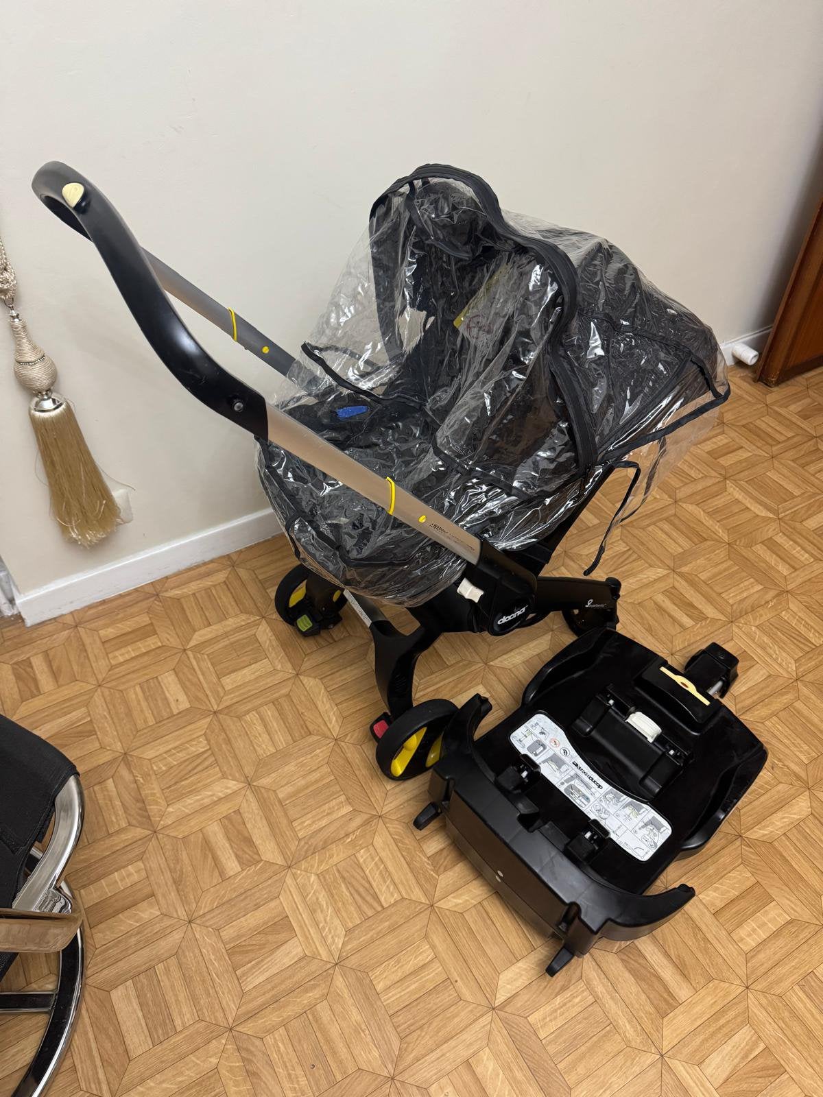 Doona + kinderwagen met isofix als nieuw, Zo goed als nieuw