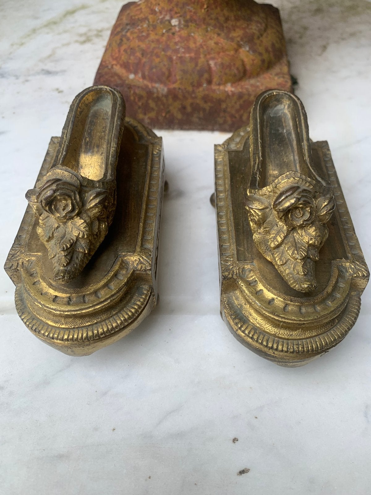 Paar antieke bronzen schoenen, Antiek en Kunst, Ophalen, Brons