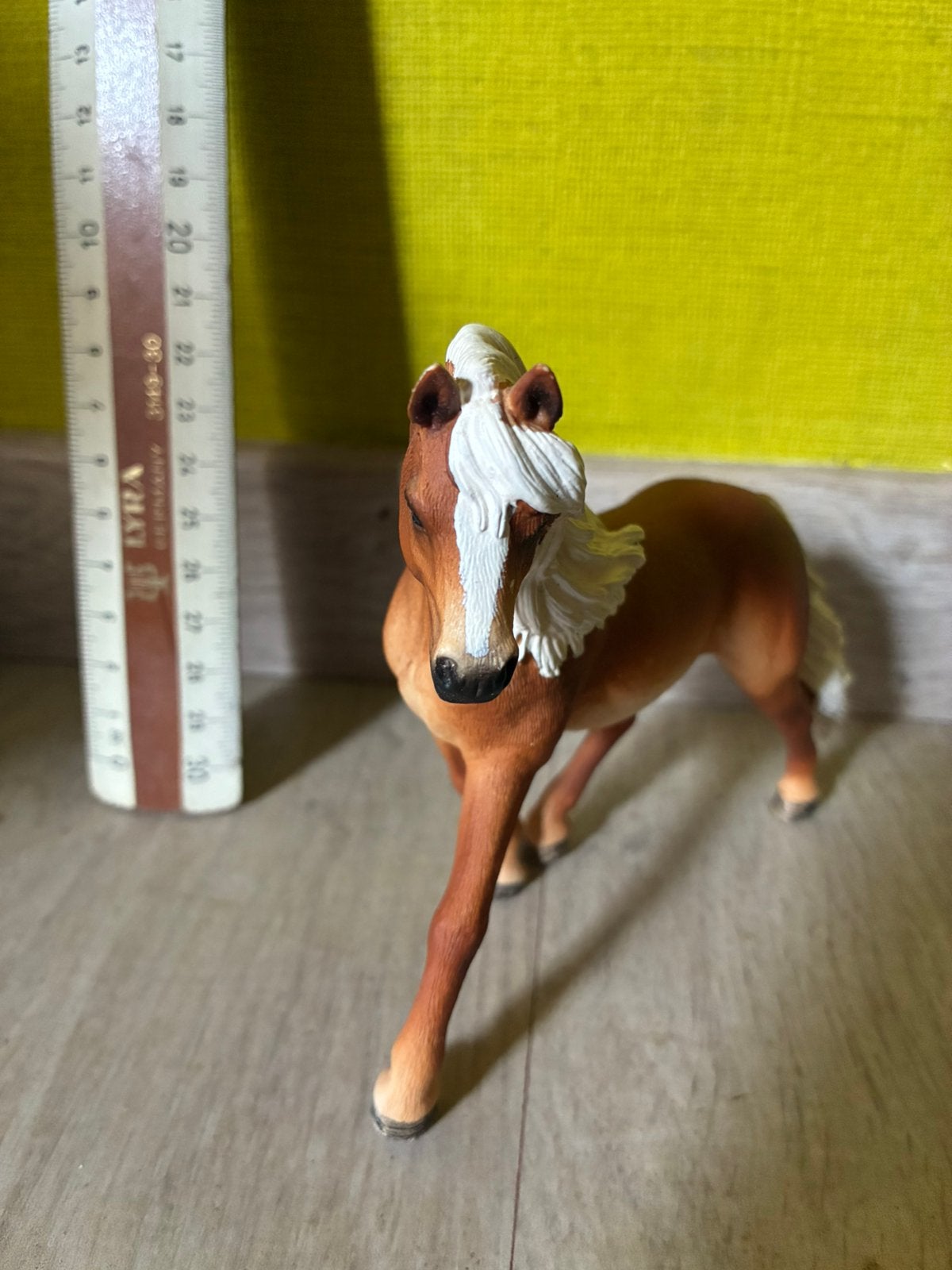 Schleich andalusier merrie 97051, Verzamelen, Dierenverzamelingen, Ophalen of Verzenden, Zo goed als nieuw, Paard, Beeldje of Figuurtje