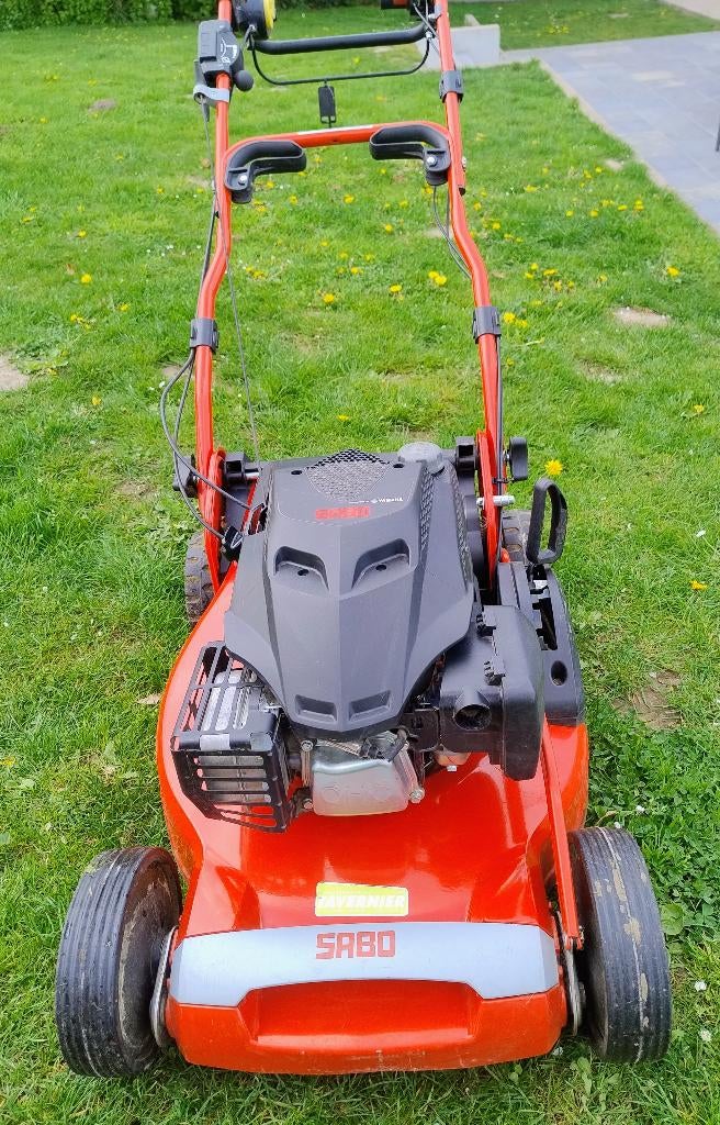 Grasmaaier Sabo, Cirkelmaaier, Versnellingen, Zo goed als nieuw, Benzine-grasmaaier