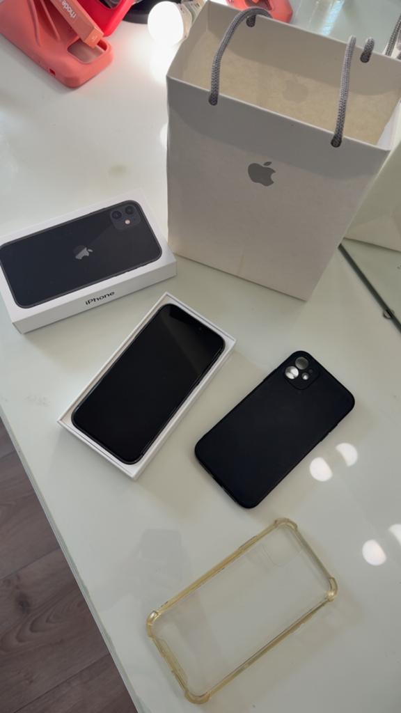 Iphone 11, Enlèvement ou Envoi, Utilisé
