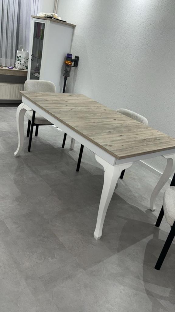 Tafel zonder stoelen, Ophalen, Nieuw