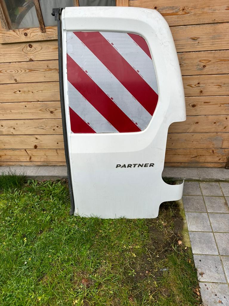 Porte arrière droite Peugeot Partner 2009-2017, Autos : Pièces & Accessoires, Carrosserie & Tôlerie, Enlèvement, Arrière, Peugeot