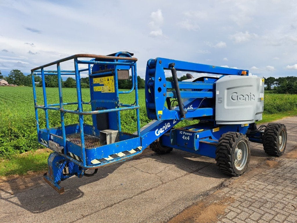 Genie Z45/25 - Knikarm Hoogwerker, Ophalen