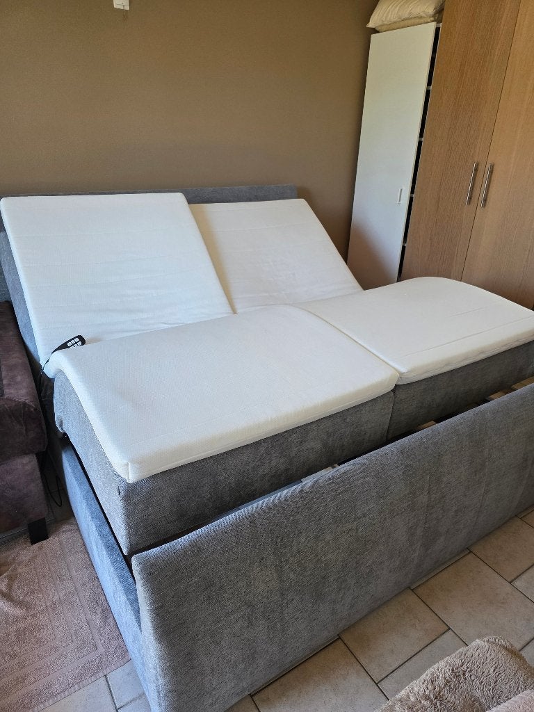 lit, Maison & Meubles, Chambre à coucher | Lits, Gris, Comme neuf, Enlèvement, 180 cm