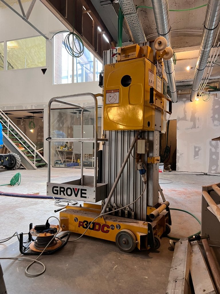 Hoogtewerker - GROVE P30DC, Ophalen, Gebruikt