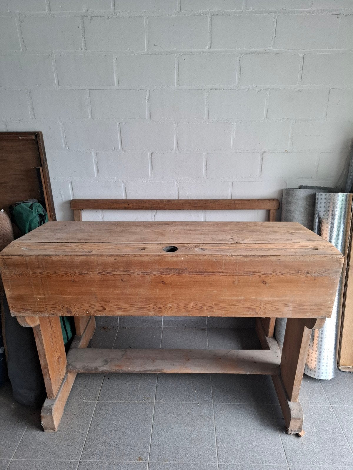 Originele houten schoolbank, Enlèvement