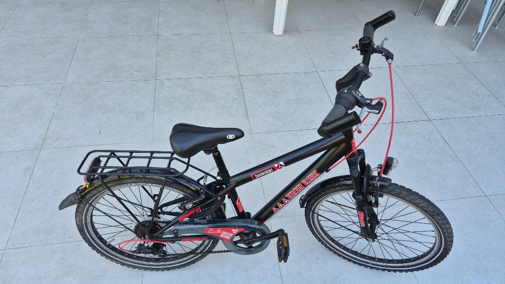 👍 Als nieuw jongensfiets “Danger” 22 inch, schokdemper voor, Fietsen en Brommers, Ophalen, 22 inch, DANGER, Zo goed als nieuw
