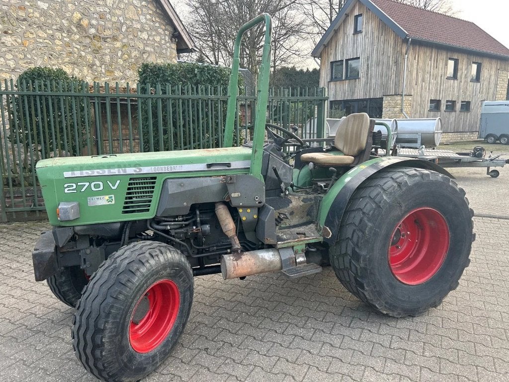 Fendt 270V, Articles professionnels, Agriculture | Tracteurs, AGCO GmbH, Info@fendt.com, Johann-Georg-Fendt-Straße 4
87616  Marktoberdorf, DE