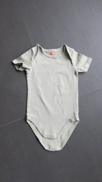 Body met korte mouwen van de Hema (maat 62/68), Nacht- of Onderkleding, Gebruikt, Meisje, Ophalen of Verzenden