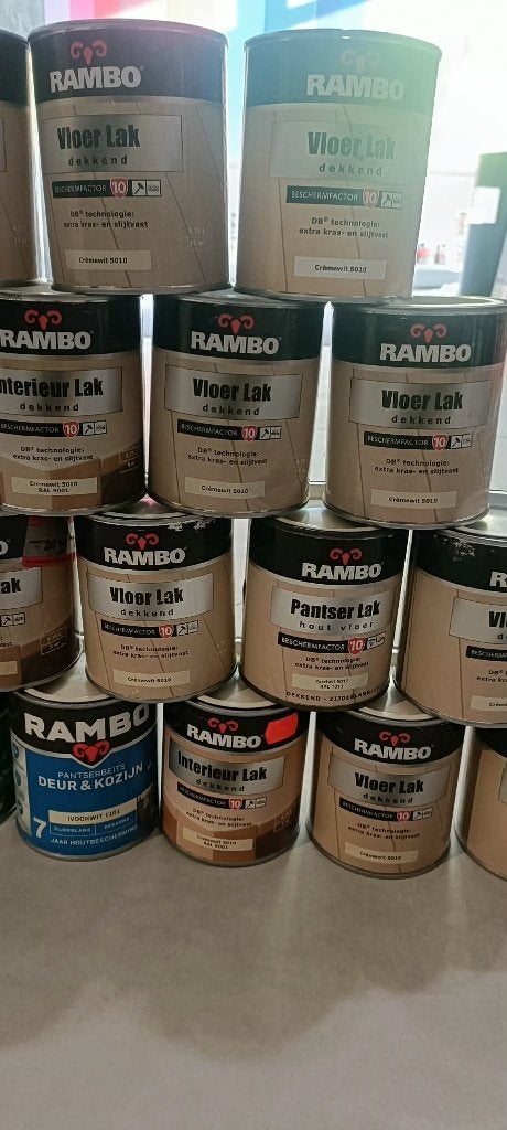 Peinture blanche–Portes, châssis, escaliers & sols–7,50 €, Neuf, Moins de 5 litres, Laque, Enlèvement