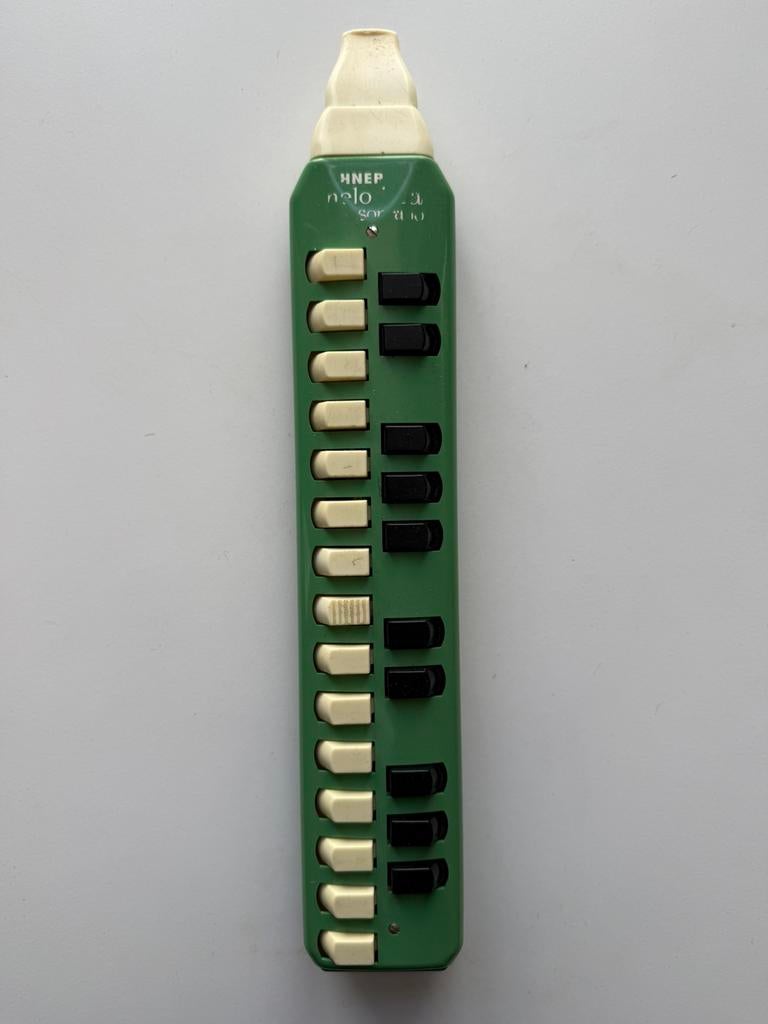 Vintage Hohner Melodica — Fabriqué en Allemagne, Musique & Instruments, Instruments à vent | Harmonica, Comme neuf, Enlèvement ou Envoi