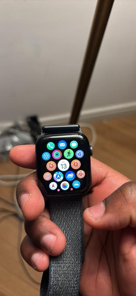 Apple watch se 2e generatie, Ophalen, Zo goed als nieuw