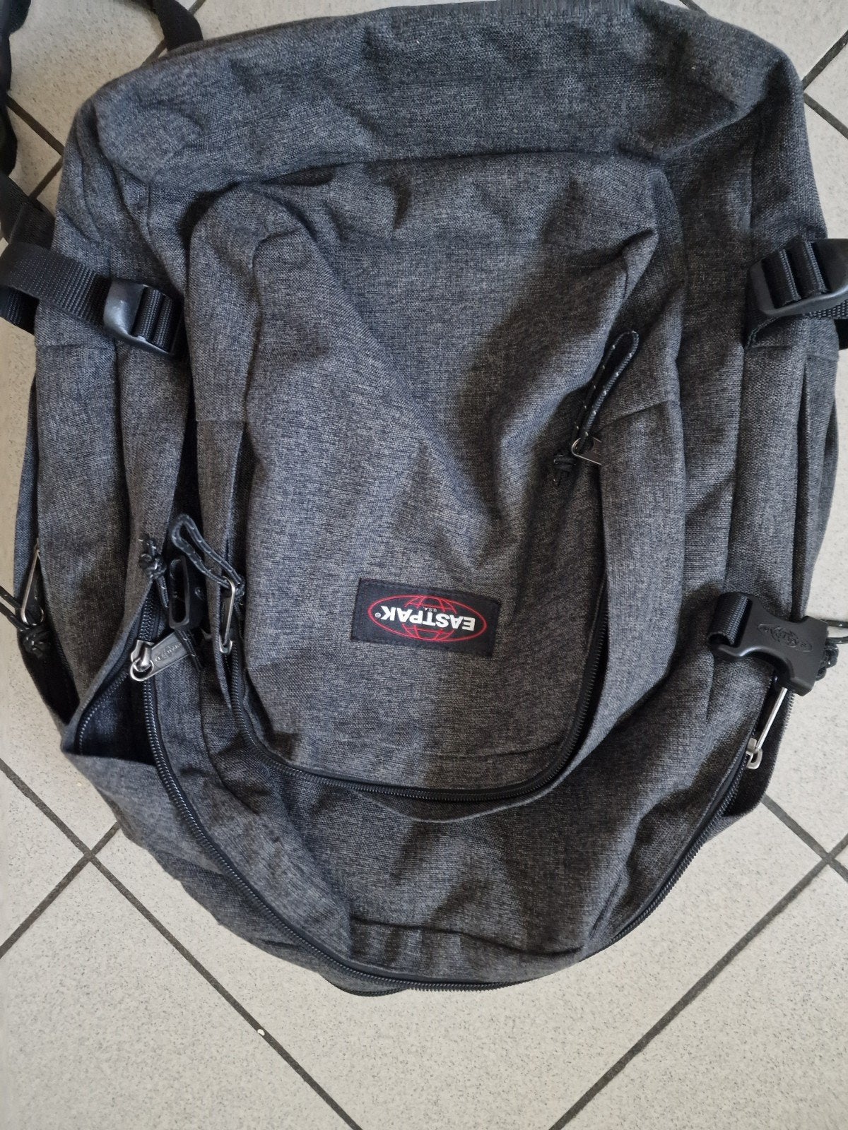 Rugzak, 40 cm of meer, Zo goed als nieuw, Waterdicht, Eastpak