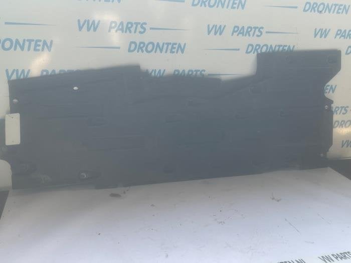 Plaque de protection sol d'un Audi A8, -, 3 mois de garantie, Audi, Utilisé