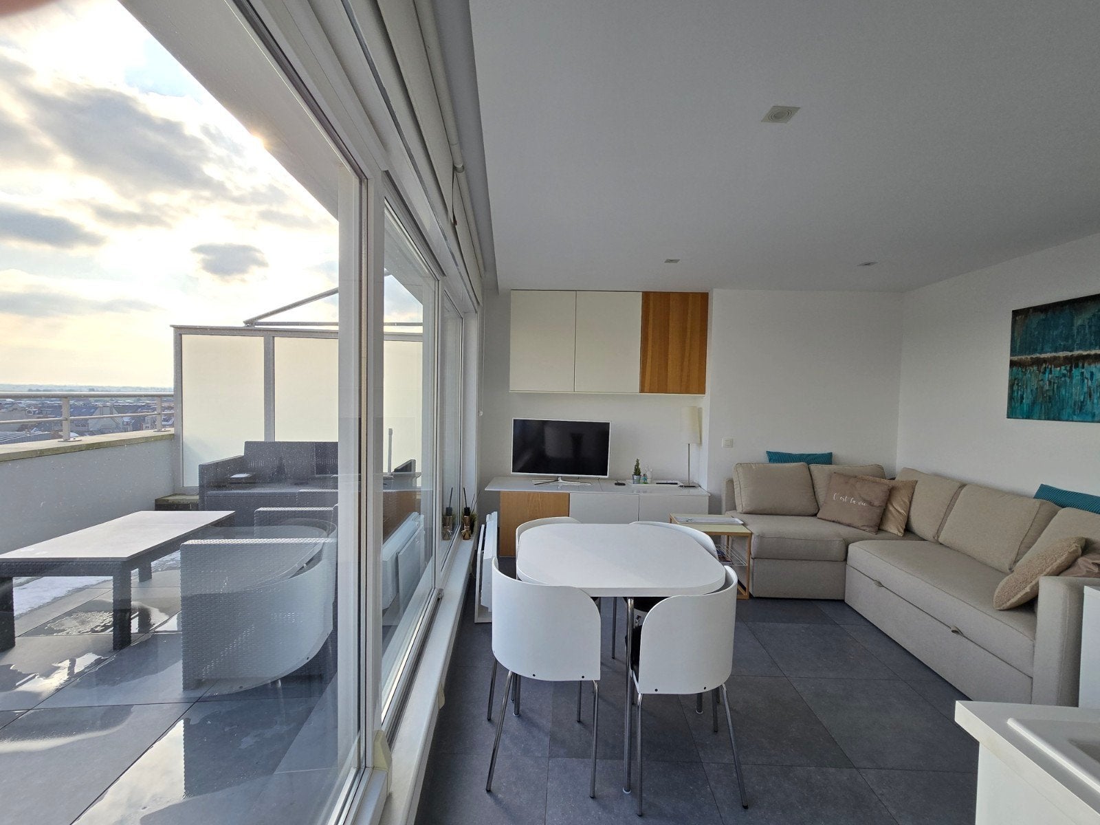 MIDDELKERKE LAST MINUTE VAKANTIE APPARTEMENT, Vakantie, Appartement, 1 slaapkamer, Eigenaar, Aan zee