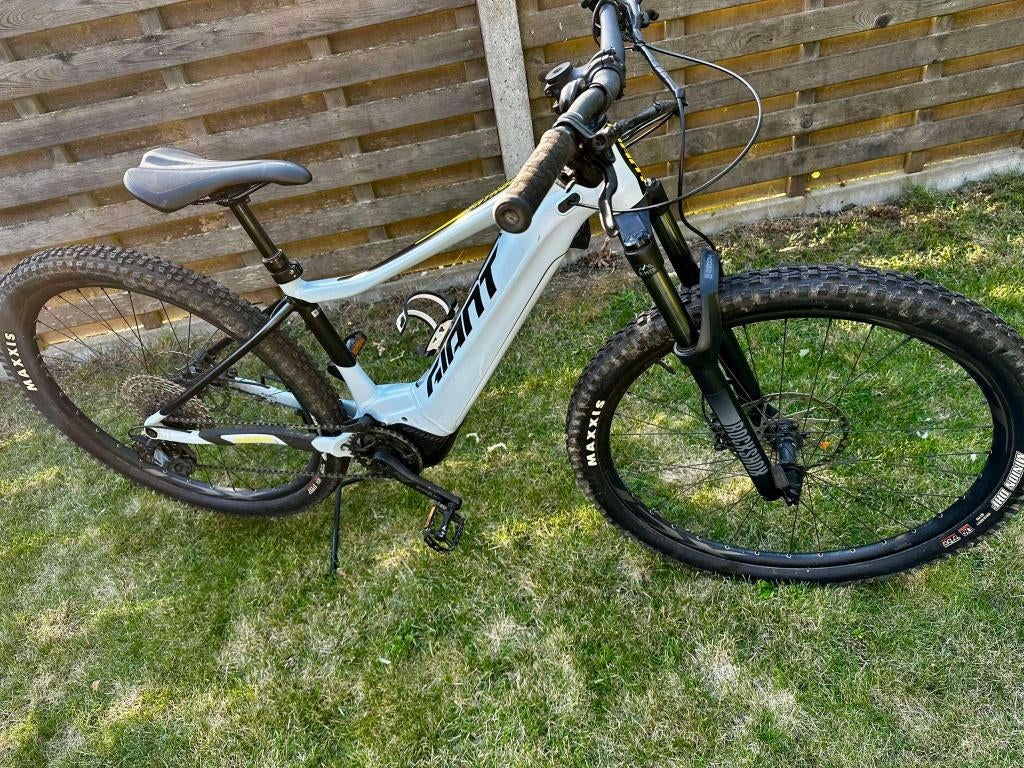 GIANT electrische MTB, Fietsen en Brommers, Ophalen, Gebruikt, 10 tot 15 versnellingen, Giant