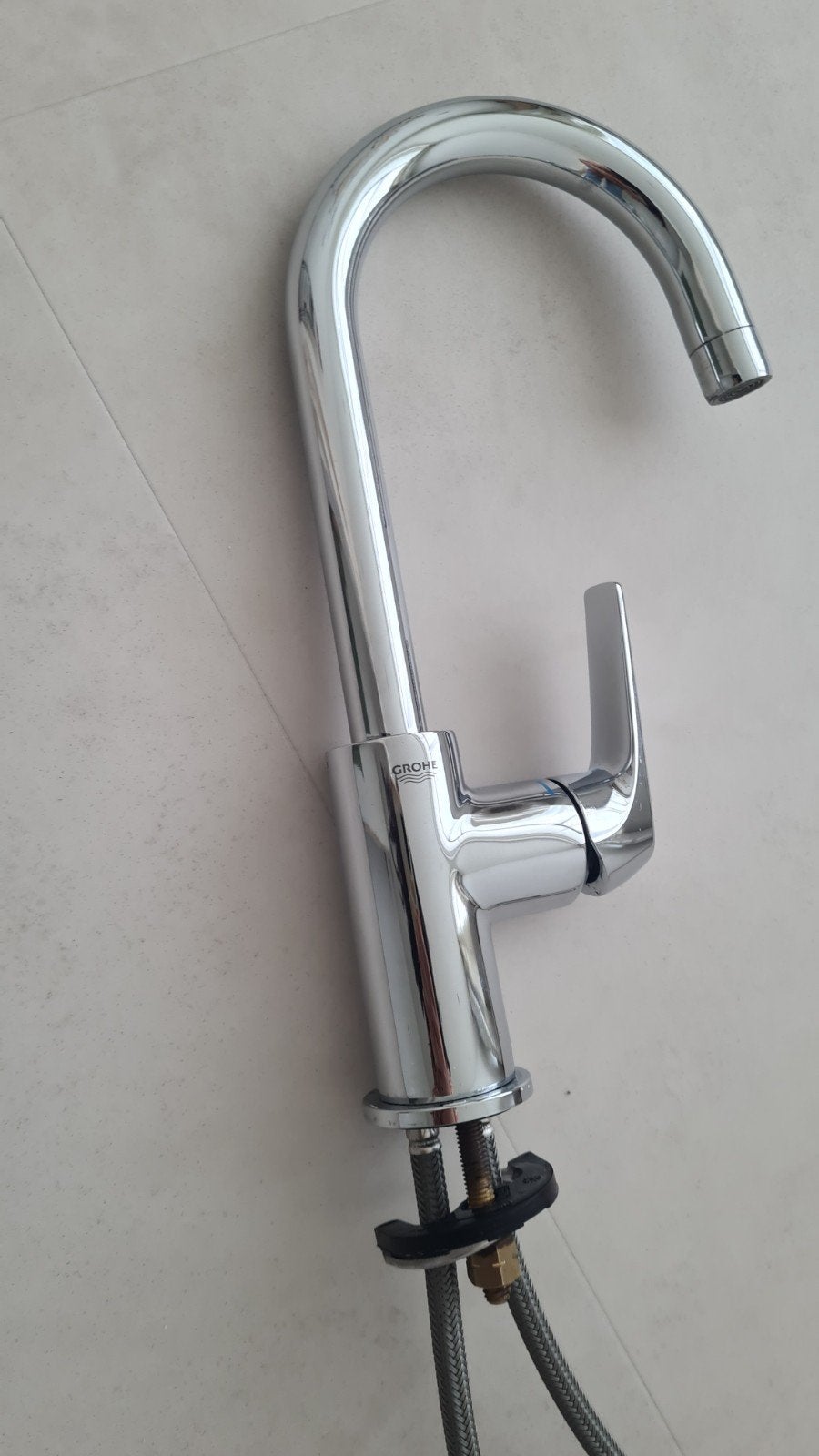 Robinet de lavabo haut Grohe, Enlèvement