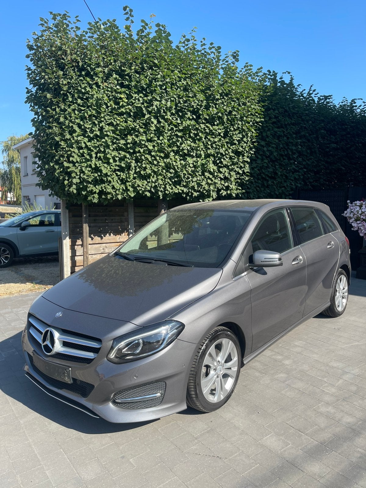 Mercedes Classe B automatique, Achat, Euro 6, Entreprise, Noir
