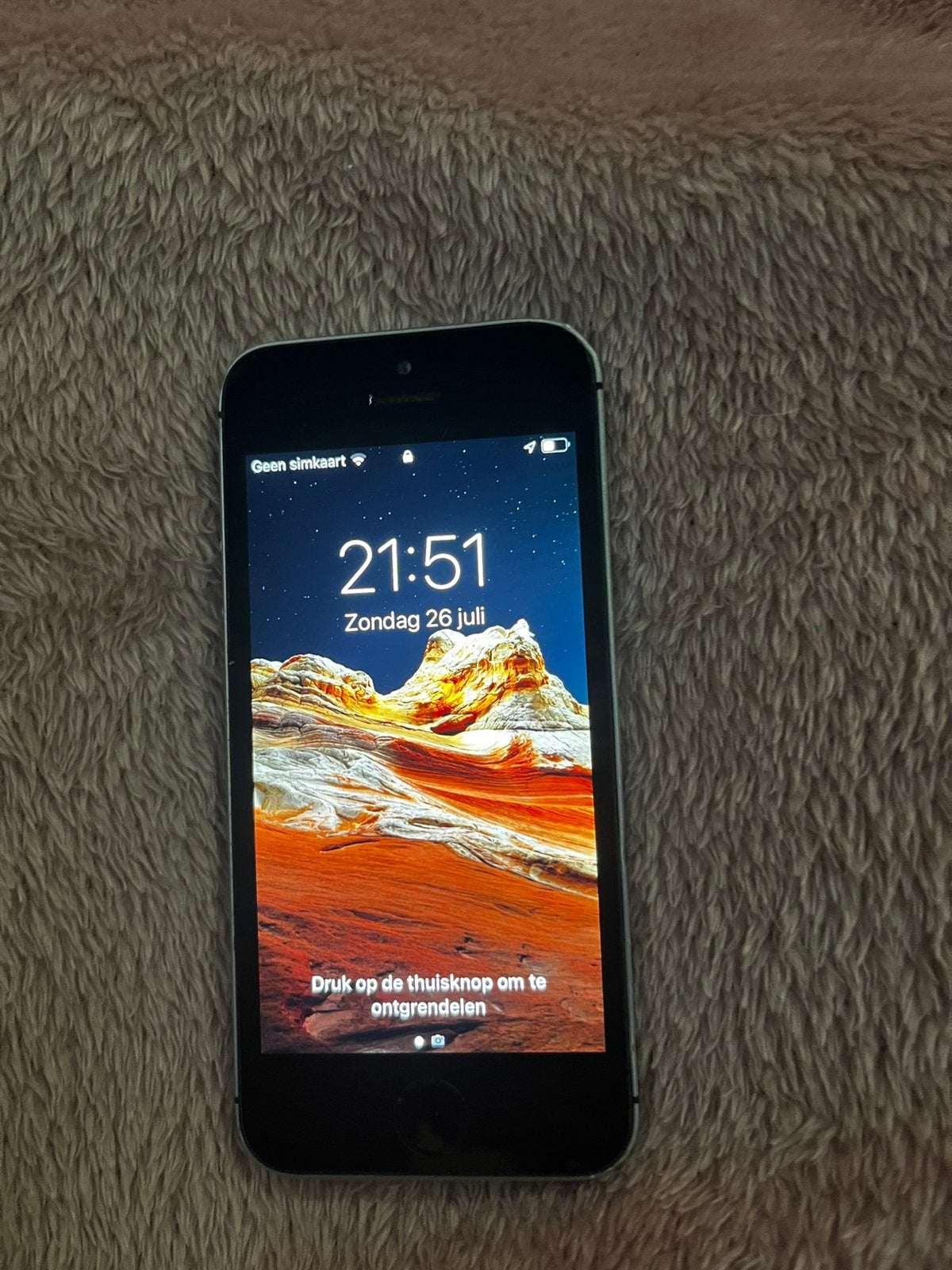 Iphone se, Gebruikt, 16 GB, IPhone SE (2016), Ophalen of Verzenden