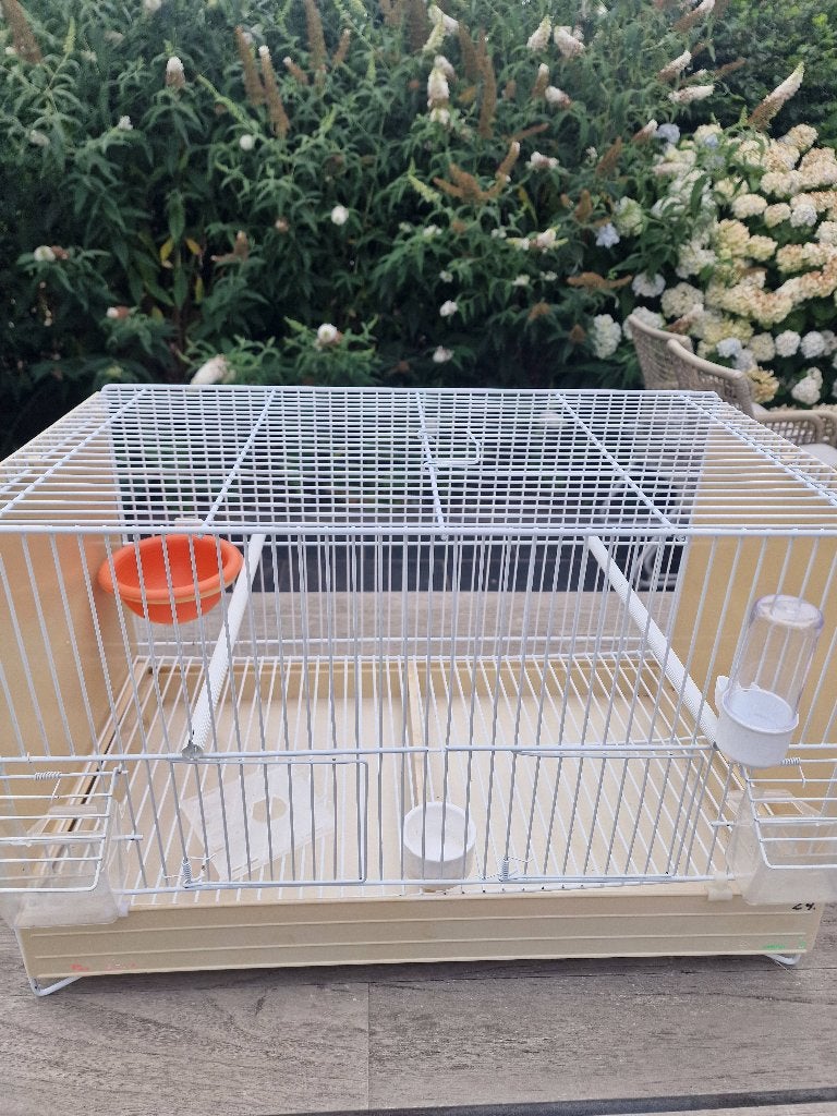 CAGES D'ÉLEVAGE Domus White, Animaux & Accessoires, Oiseaux | Cages & Volières, Comme neuf, Cage d'élevage, Autres matériaux, Enlèvement