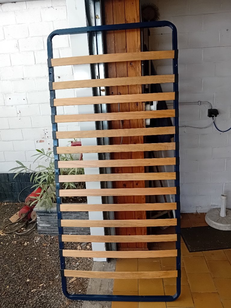 Sommier à lattes 90 cm par 200 m, Maison & Meubles, Chambre à coucher | Matelas & Sommiers, Enlèvement, Utilisé, 90 cm