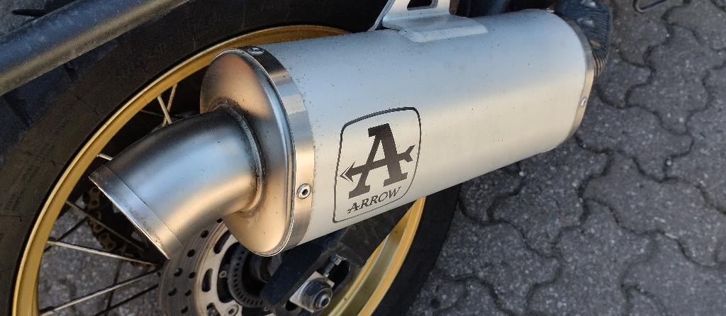 Silencieux échappement arrow race honda 750 transalp 2025, Enlèvement