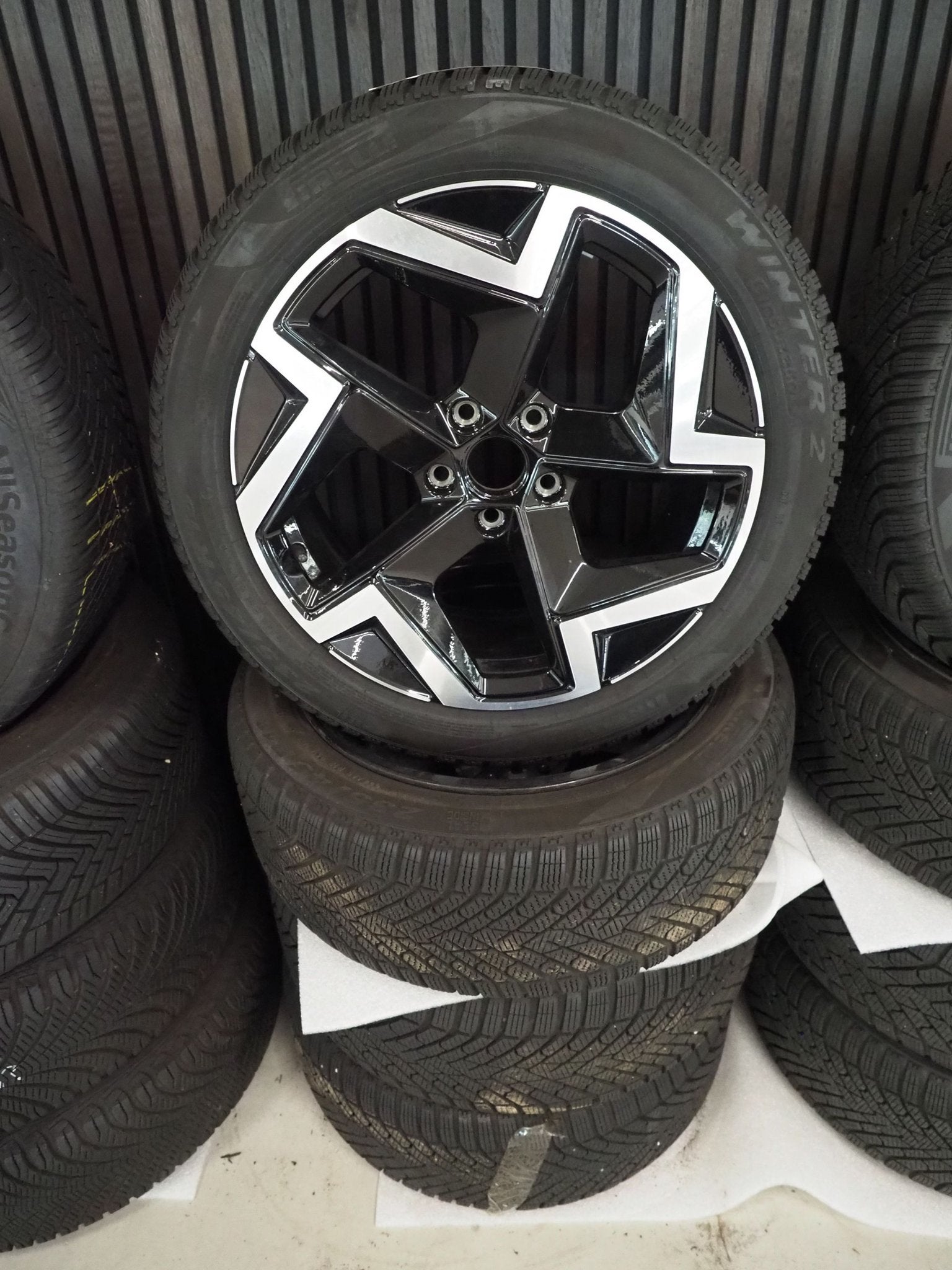 Volkswagen Passat Coventry B9 B8 Winterset, Autos : Pièces & Accessoires, Pneus et Jantes, Pneus hiver, Véhicule de tourisme, -