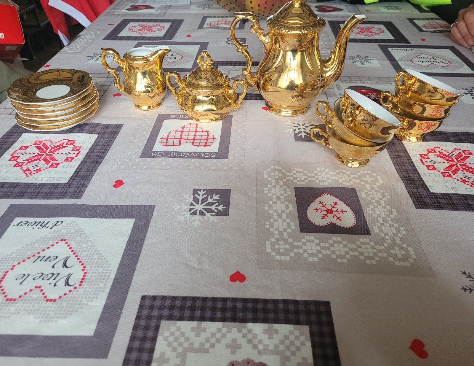 Koffie Servies"Bavaria" verguld, Ophalen