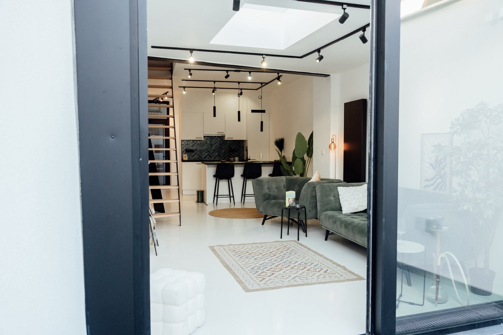 HUIS TE HUUR IN GENT, Immo