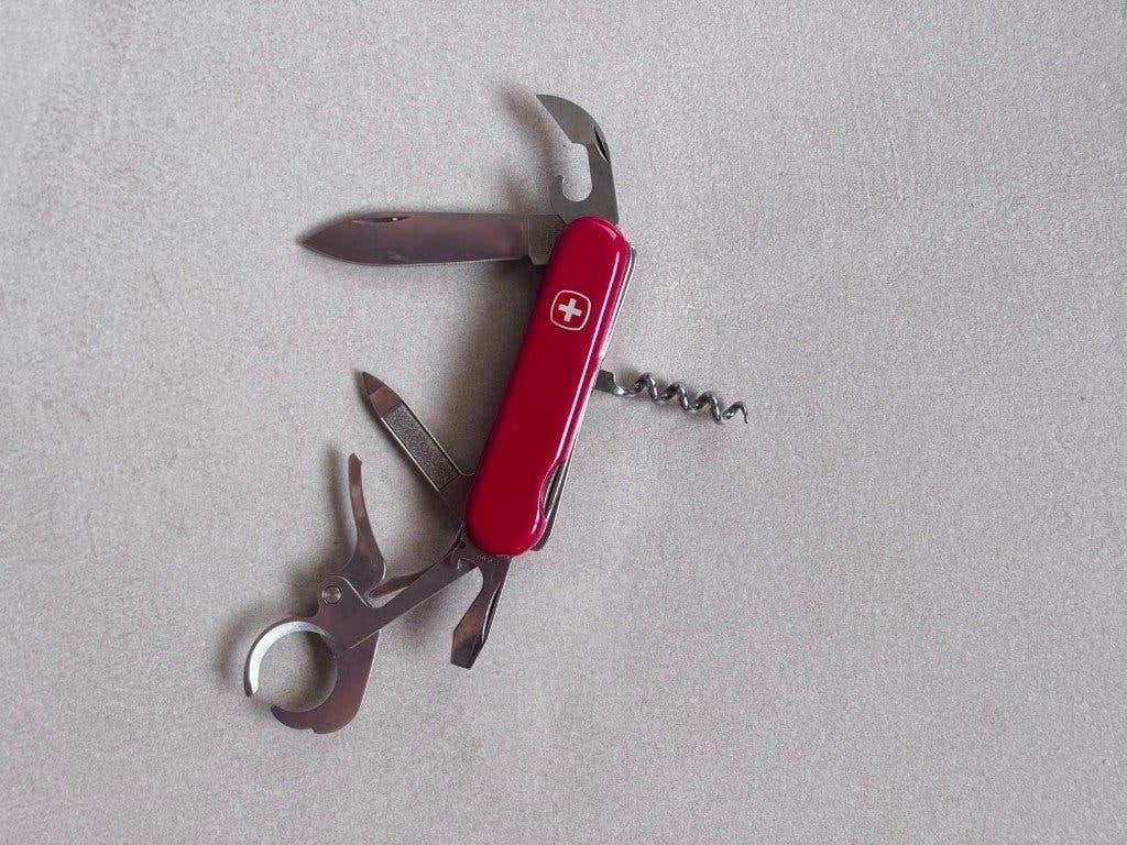 Zeldzaam Wenger "Cigar Cutter" Zwitsers Zakmes Discontinued, Caravans en Kamperen, Kampeergereedschap, Ophalen of Verzenden, Nieuw